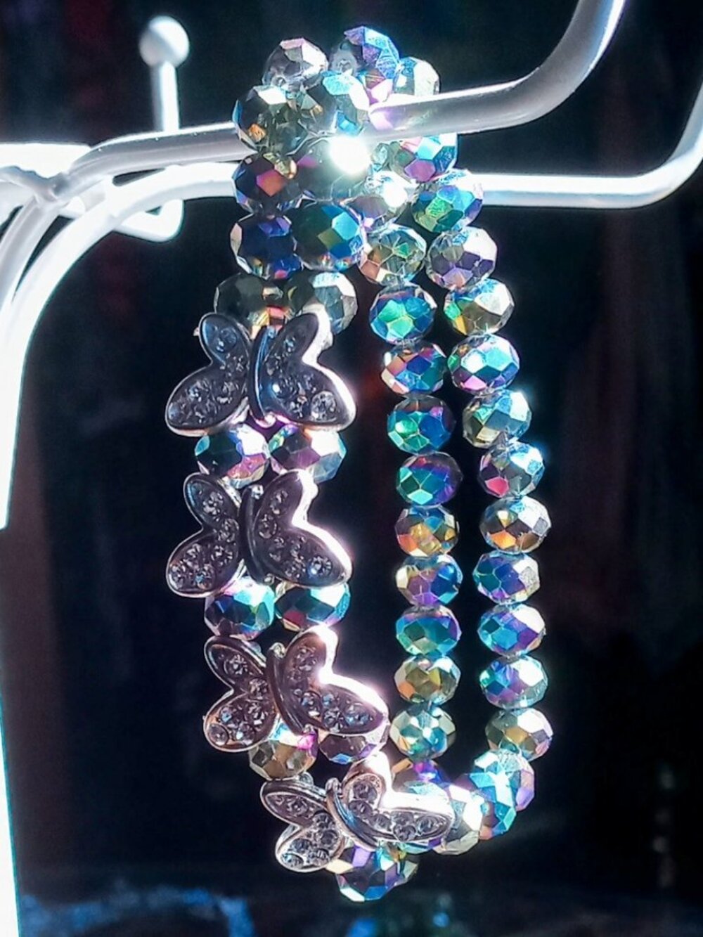 🦋Aurora Borealis Coated Crystal Beads & Pavé Rhinestone Butterfly Bracelet🦋